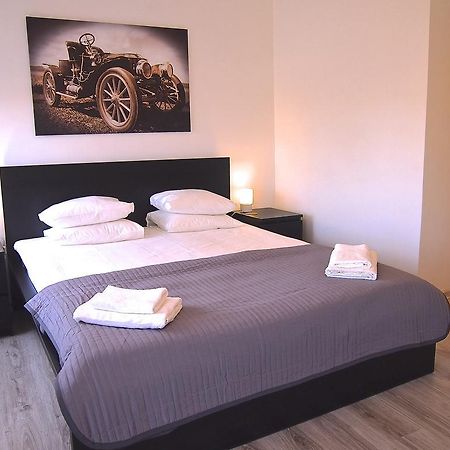 Royal Way Snug - Old Town Apartment Варшава Екстериор снимка