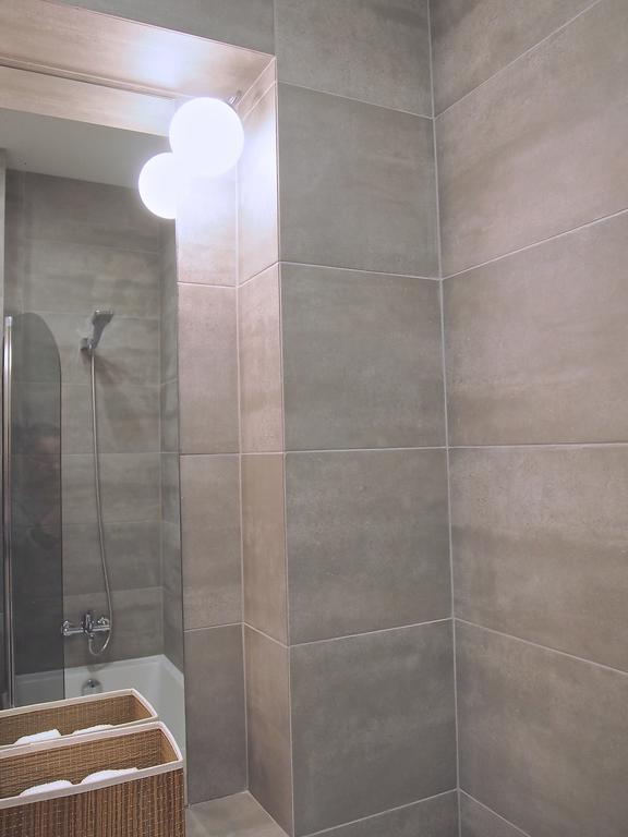 Royal Way Snug - Old Town Apartment Варшава Екстериор снимка