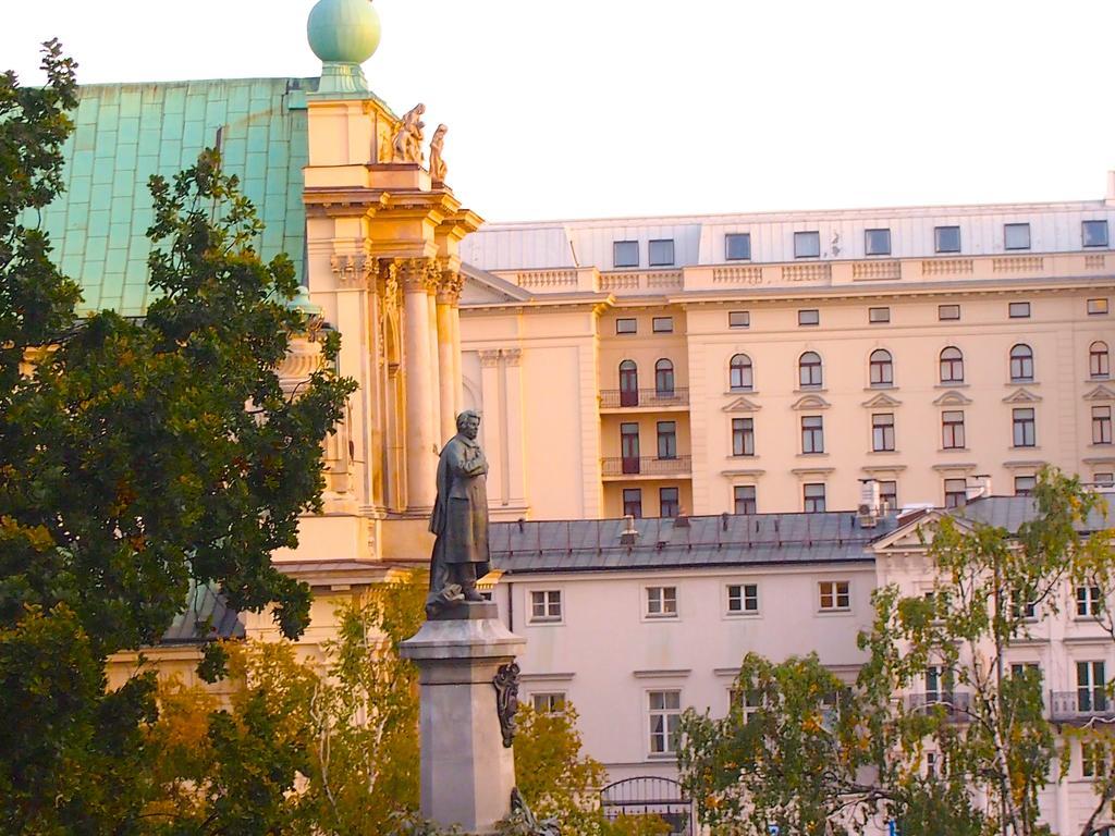 Royal Way Snug - Old Town Apartment Варшава Екстериор снимка
